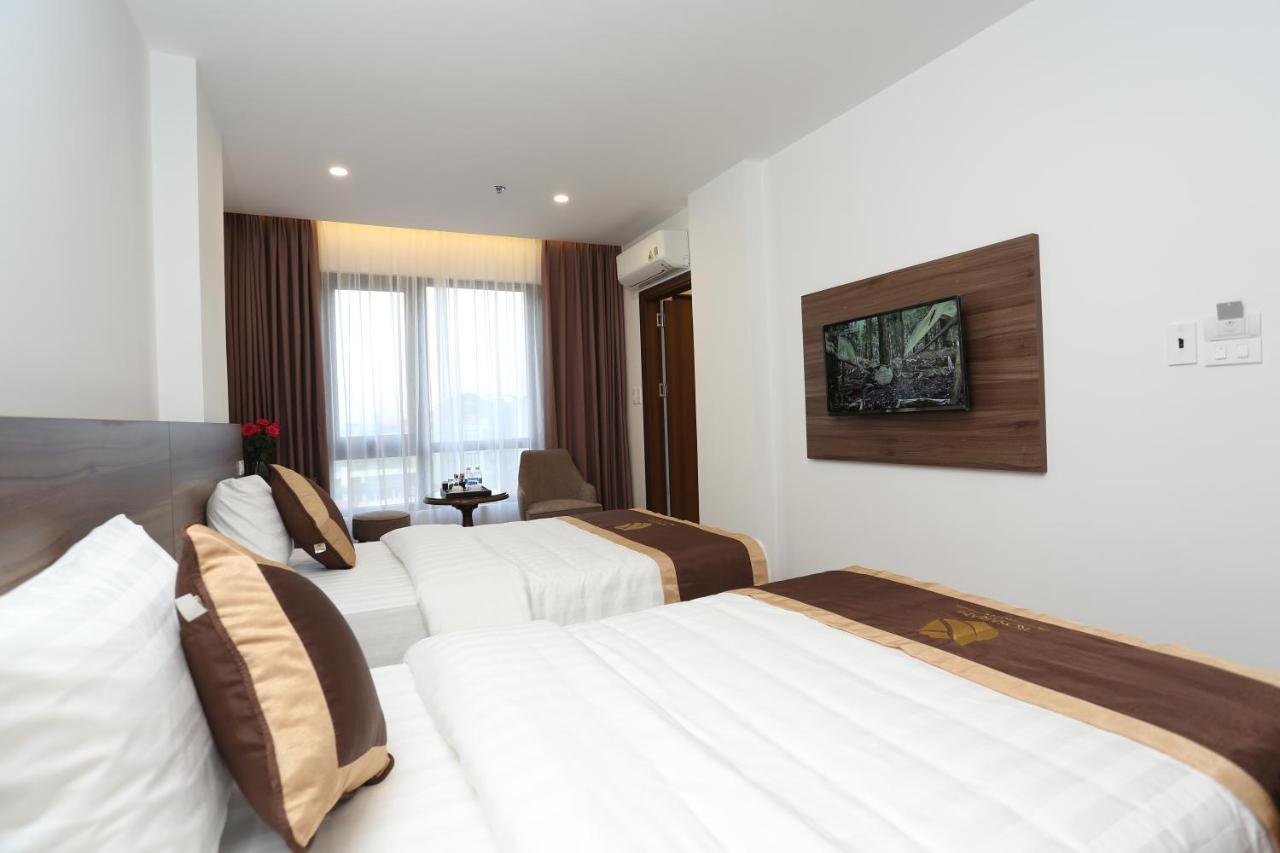 Rosarian 3* Hà Nội